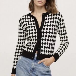 Mango Black and White Diamond Checked Pattern Cardigan Size Small